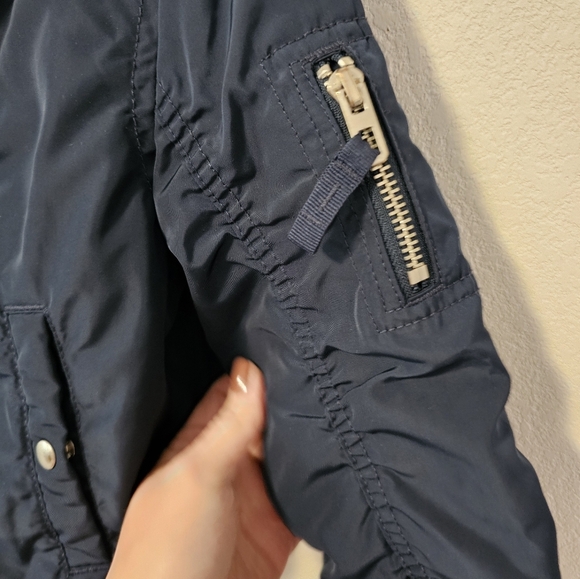 H&M Navy Jacket and Grey Removable Hood Boys Size 2-4 Years - Picture 9 of 11